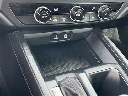 Certified 2024 Honda Accord LX image 17