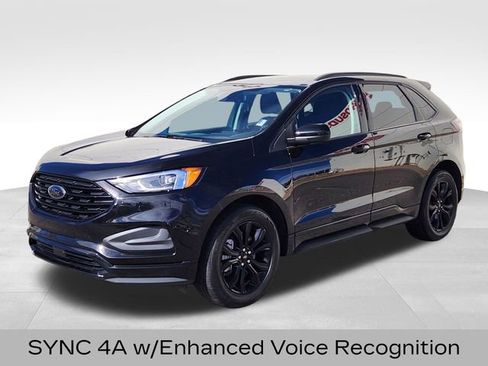 Certified 2023 Ford Edge SE w/ Black Appearance Package image 5