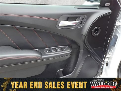 Used 2023 Dodge Charger Scat Pack image 7