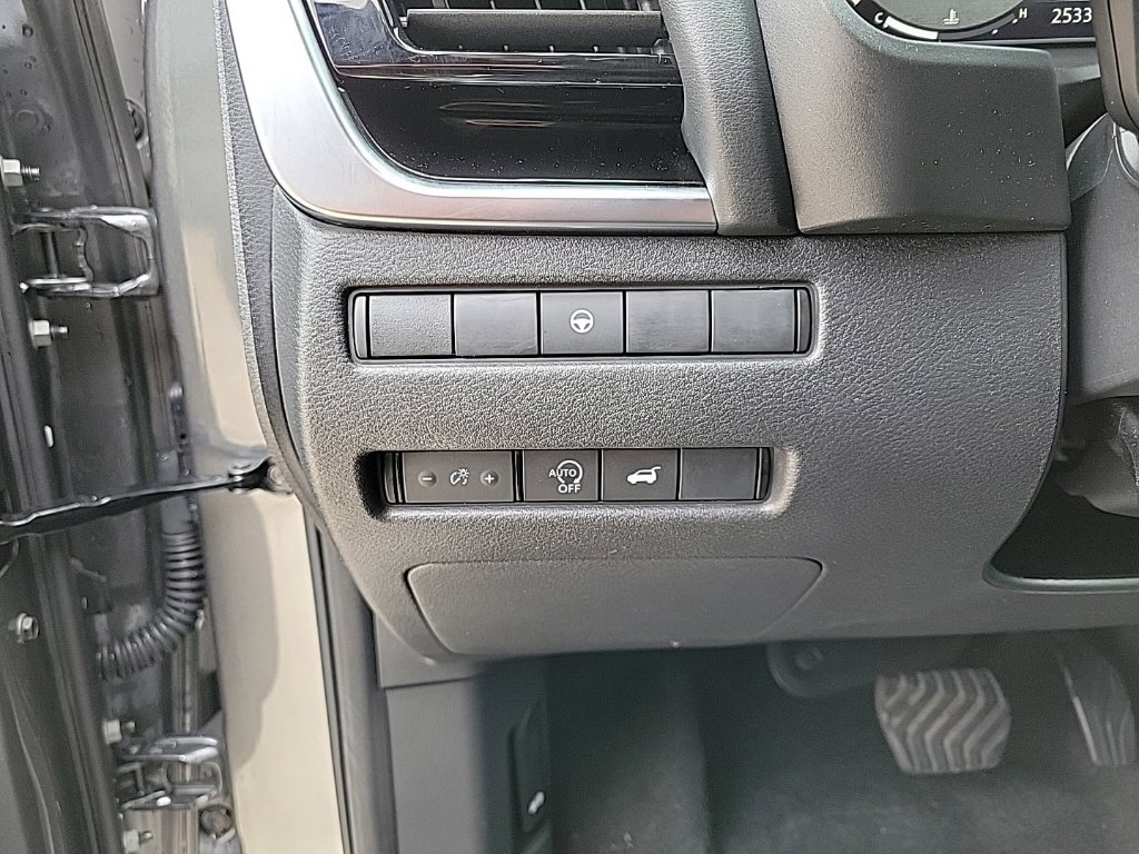 Certified 2024 Nissan Rogue SL AWD/4WD image 32