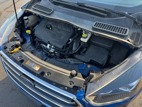 Used 2018 Ford Escape SE w/ SE Sport Appearance Package AWD/4WD image 23
