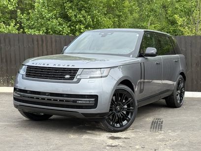 New 2025 Land Rover Range Rover Long Wheelbase SE
