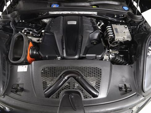 Used 2021 Porsche Macan S image 63