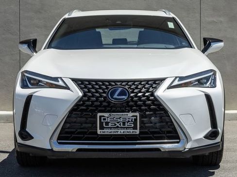Used 2019 Lexus UX 250h w/ Premium Package AWD/4WD image 2