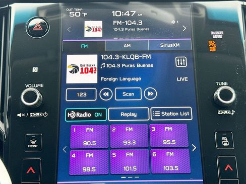 Used 2021 Subaru Outback Touring w/ Popular Package #2 image 18