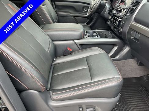 Used 2021 Nissan Titan PRO-4X w/ Pro-4x Convenience Package AWD/4WD image 22