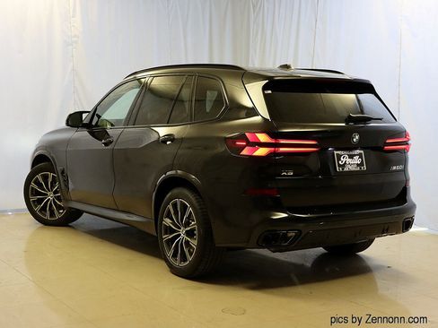 Used 2026 BMW X5 M60i image 7