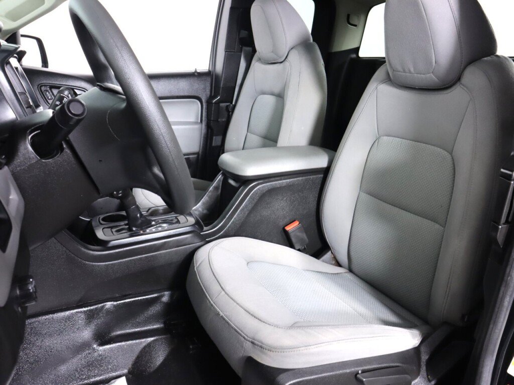 Used 2018 Chevrolet Colorado W/T RWD image 23