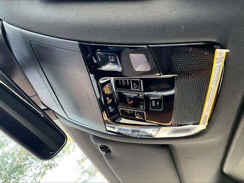 Used 2026 Lexus RX 350 Premium w/ Accessory Package (Z1) FWD image 32