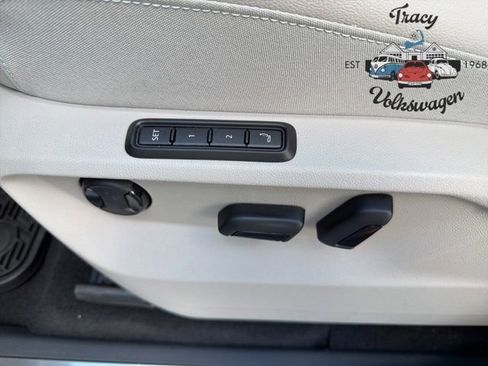 New 2026 Volkswagen Atlas SEL Premium R-Line image 18