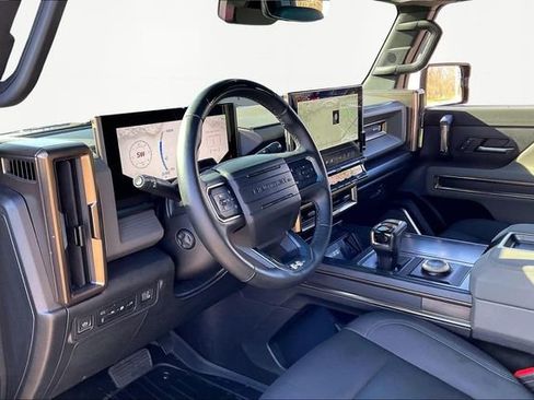 Used 2024 GMC Hummer EV 3X image 12