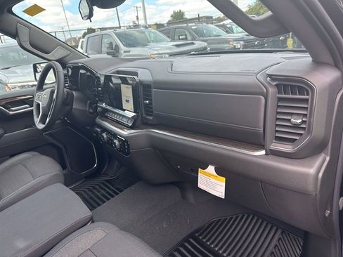 New 2026 Chevrolet Silverado 1500 LT image 20