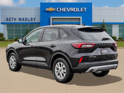 Used 2025 Ford Escape Active image 5