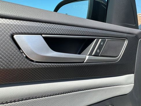 New 2026 Volkswagen Atlas Peak Edition AWD/4WD image 19