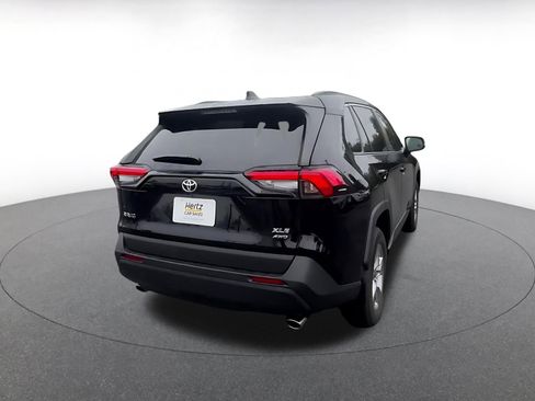 Used 2025 Toyota RAV4 XLE image 14
