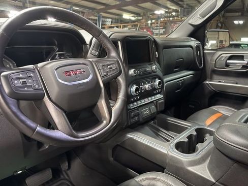 Used 2021 GMC Sierra 1500 AT4 w/ Technology Package image 6