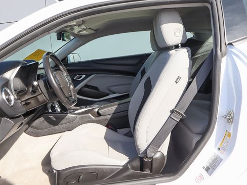 Used 2023 Chevrolet Camaro LT image 7