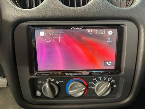 Used 2001 Pontiac Firebird Formula w/ Protection Group image 26