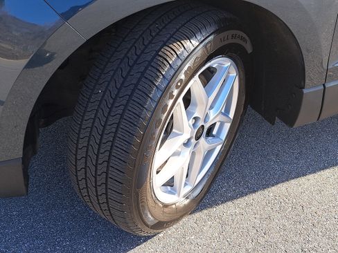 Used 2024 Ford Edge SEL image 29