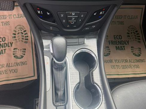 Used 2017 Buick Envision Essence AWD/4WD image 18