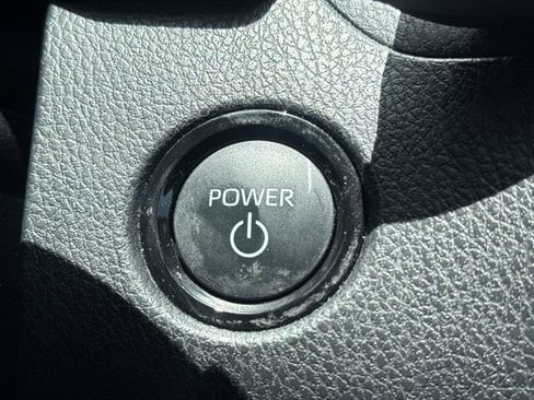 Used 2025 Toyota Camry XSE FWD image 37