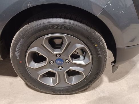 Used 2019 Ford EcoSport S image 3