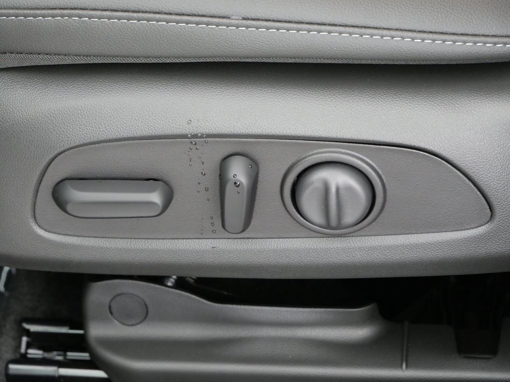 New 2026 Buick Envista Preferred w/ Convenience I Package FWD image 13