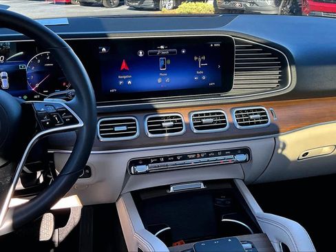 Used 2024 Mercedes-Benz GLE 450 GLE 450 image 13