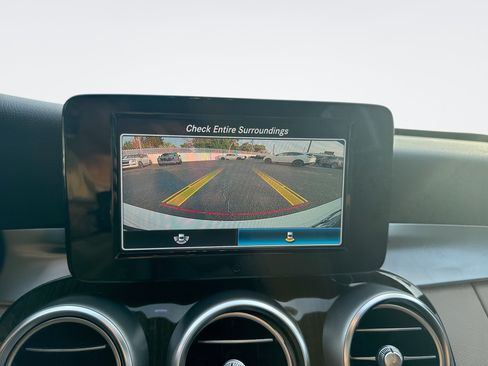 Used 2019 Mercedes-Benz C 300 Sedan image 21