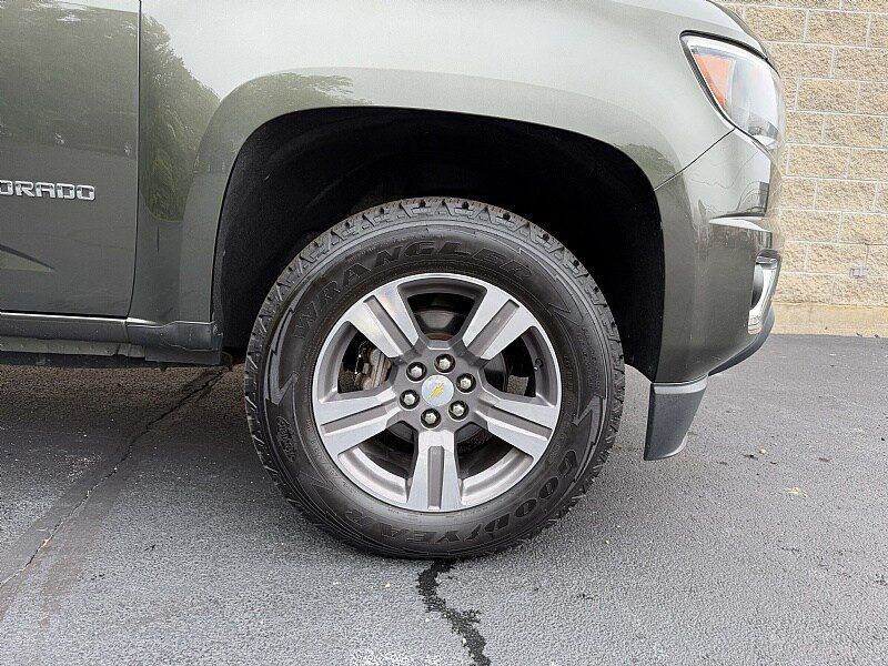 Used 2018 Chevrolet Colorado LT w/ LT Convenience Package AWD/4WD image 7