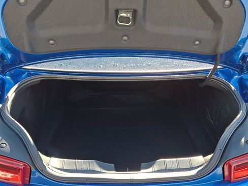 Used 2018 Chevrolet Camaro SS RWD image 29