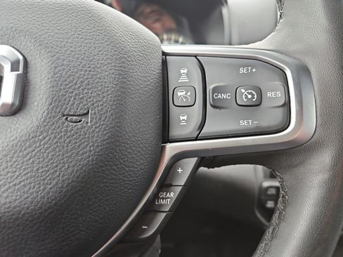 Used 2025 RAM 1500 Big Horn AWD/4WD image 25