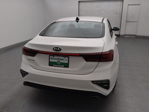 Used 2020 Kia Forte LXS FWD image 7