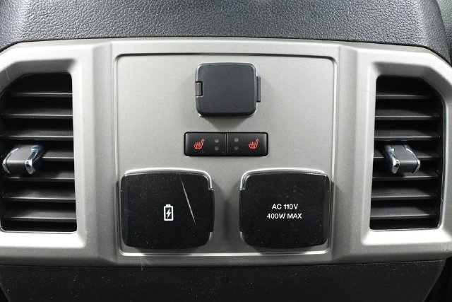 Used 2020 Ford F150 Lariat w/ Equipment Group 502A Luxury AWD/4WD image 34