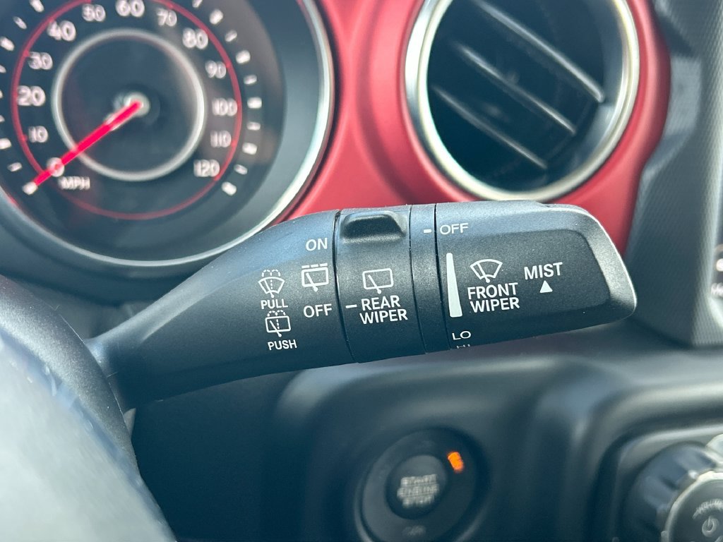Used 2020 Jeep Wrangler Unlimited Rubicon AWD/4WD image 14