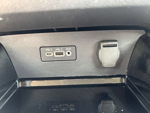 Used 2024 Nissan Altima 2.5 SR FWD image 36