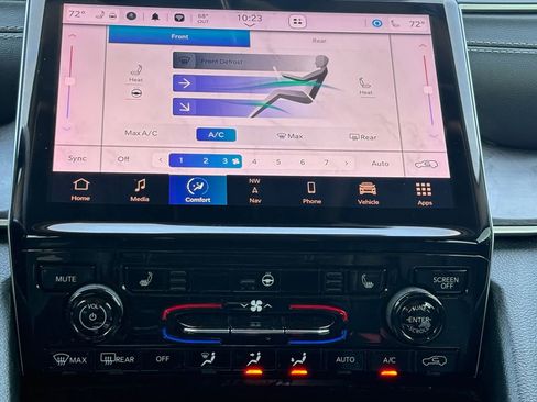 Used 2022 Jeep Grand Cherokee L Limited image 27