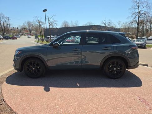 Used 2024 Honda HR-V Sport image 2