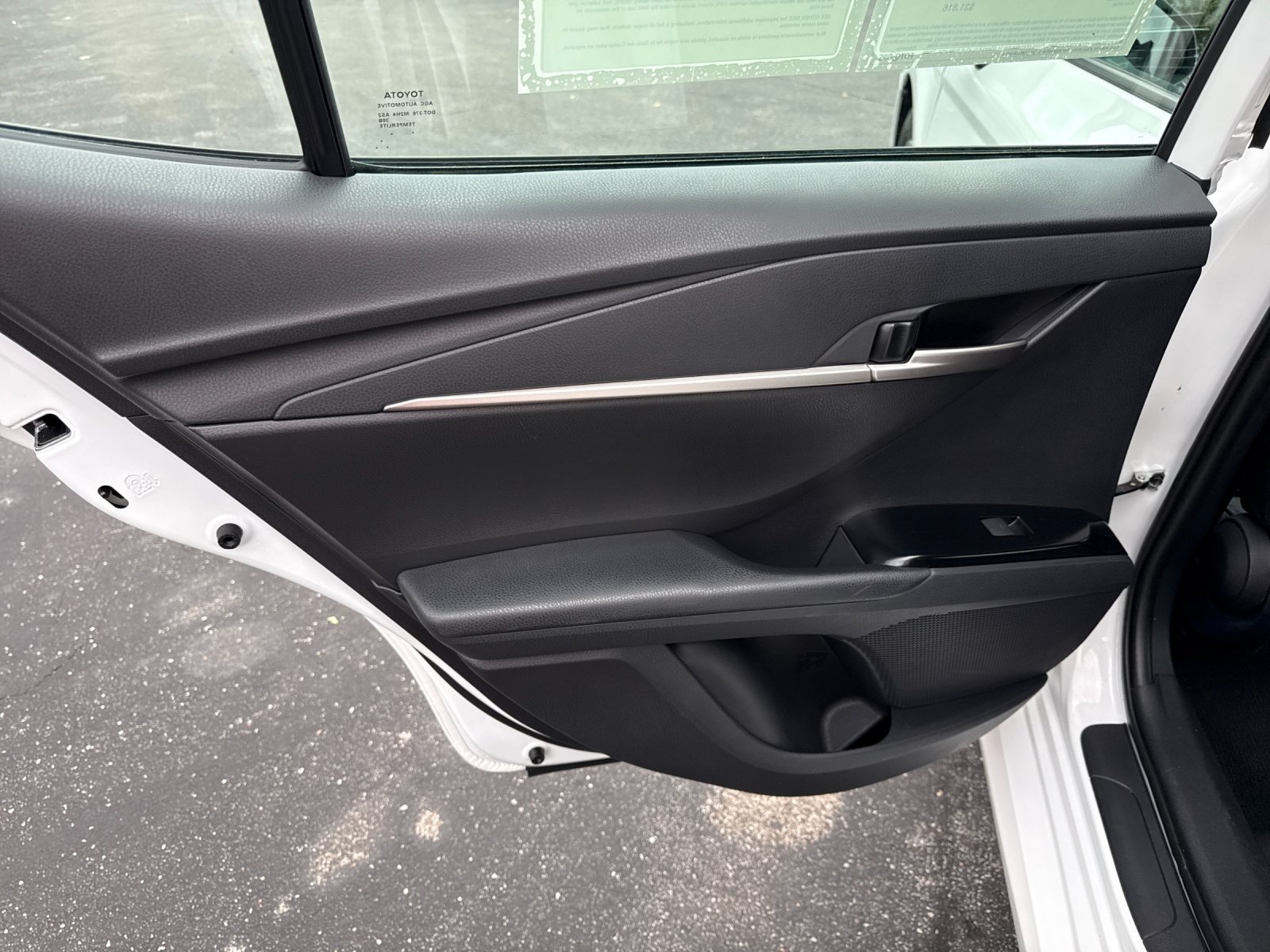 Used 2026 Toyota Camry LE FWD image 22