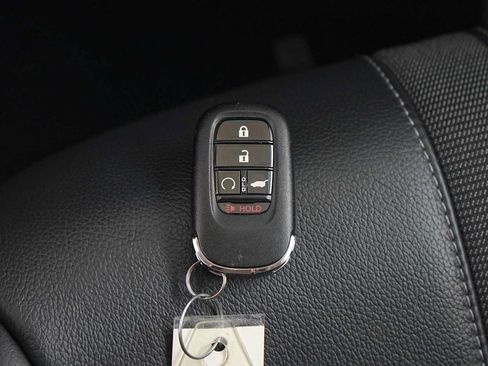 Used 2023 Honda Pilot EX-L image 28