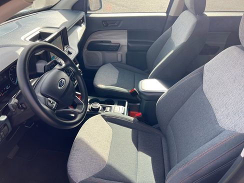 Used 2024 Ford Maverick XLT image 15