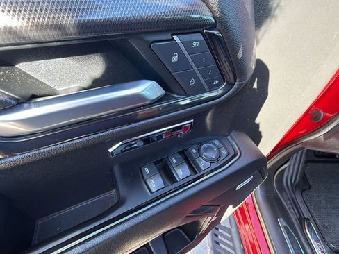 Used 2022 GMC Sierra 1500 AT4 w/ AT4 Preferred Package image 21