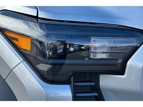 New 2026 Toyota Tacoma TRD Off-Road AWD/4WD image 29