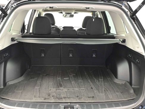 Used 2023 Subaru Forester Premium AWD/4WD image 57