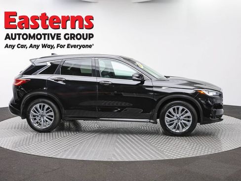 Used 2023 INFINITI QX50 Luxe AWD/4WD image 4