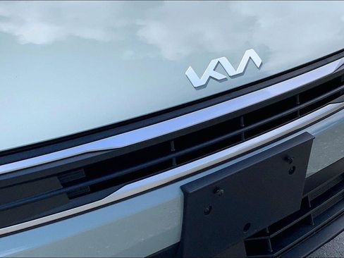 Used 2025 Kia K4 FWD image 28