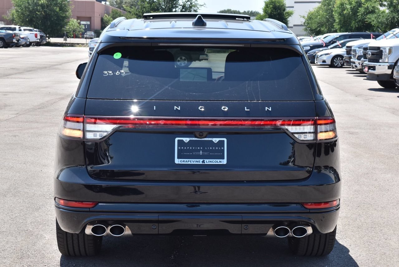 New 2026 Lincoln Aviator Reserve AWD/4WD image 8