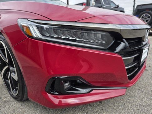 Used 2022 Honda Accord Sport image 11