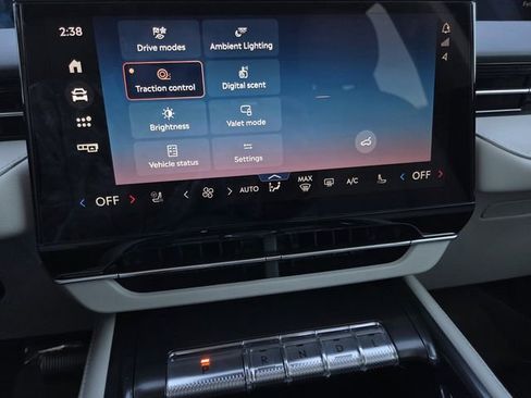 New 2026 Lincoln Nautilus Reserve image 8