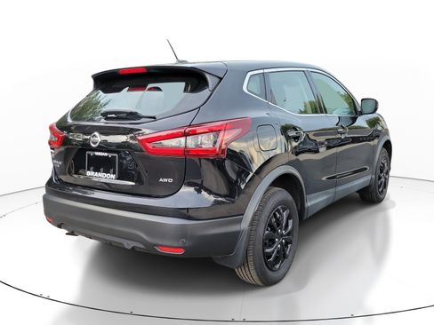 Used 2020 Nissan Rogue Sport S AWD/4WD image 7